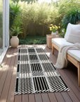 LOOMLAN Rugs Lunara Black Washable Indoor-Outdoor Rug
