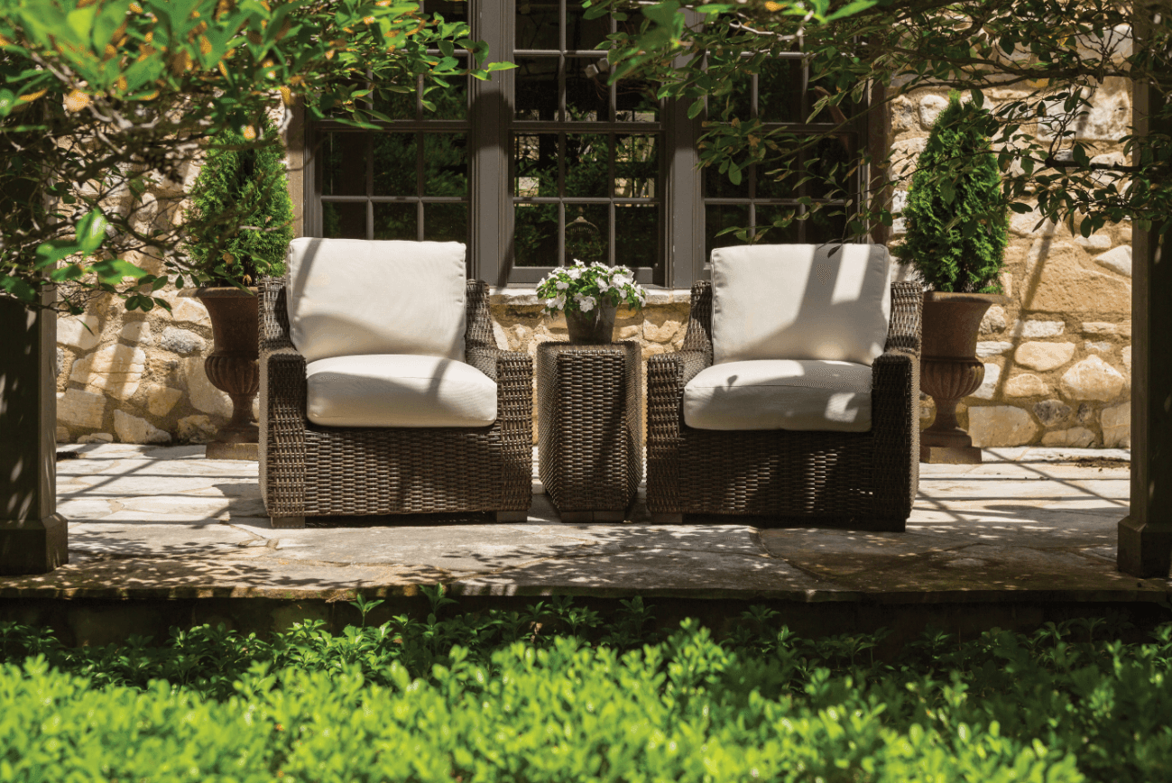 LOOMLAN Outdoor - Mesa Wedge Table Premium Wicker Furniture Lloyd Flanders - Outdoor Modulars