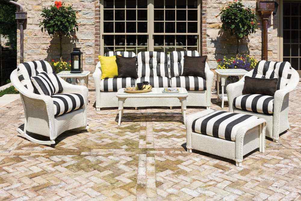 LOOMLAN Outdoor - Reflections Wicker Patio Rocking Lounge Chair With Sunbrella Cushions - Outdoor Lounge Chairs