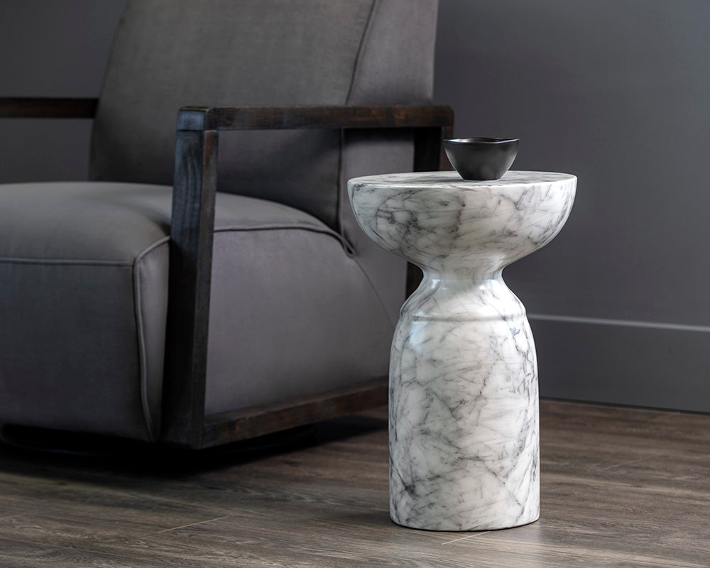 Goya Concrete Outdoor Round End Table