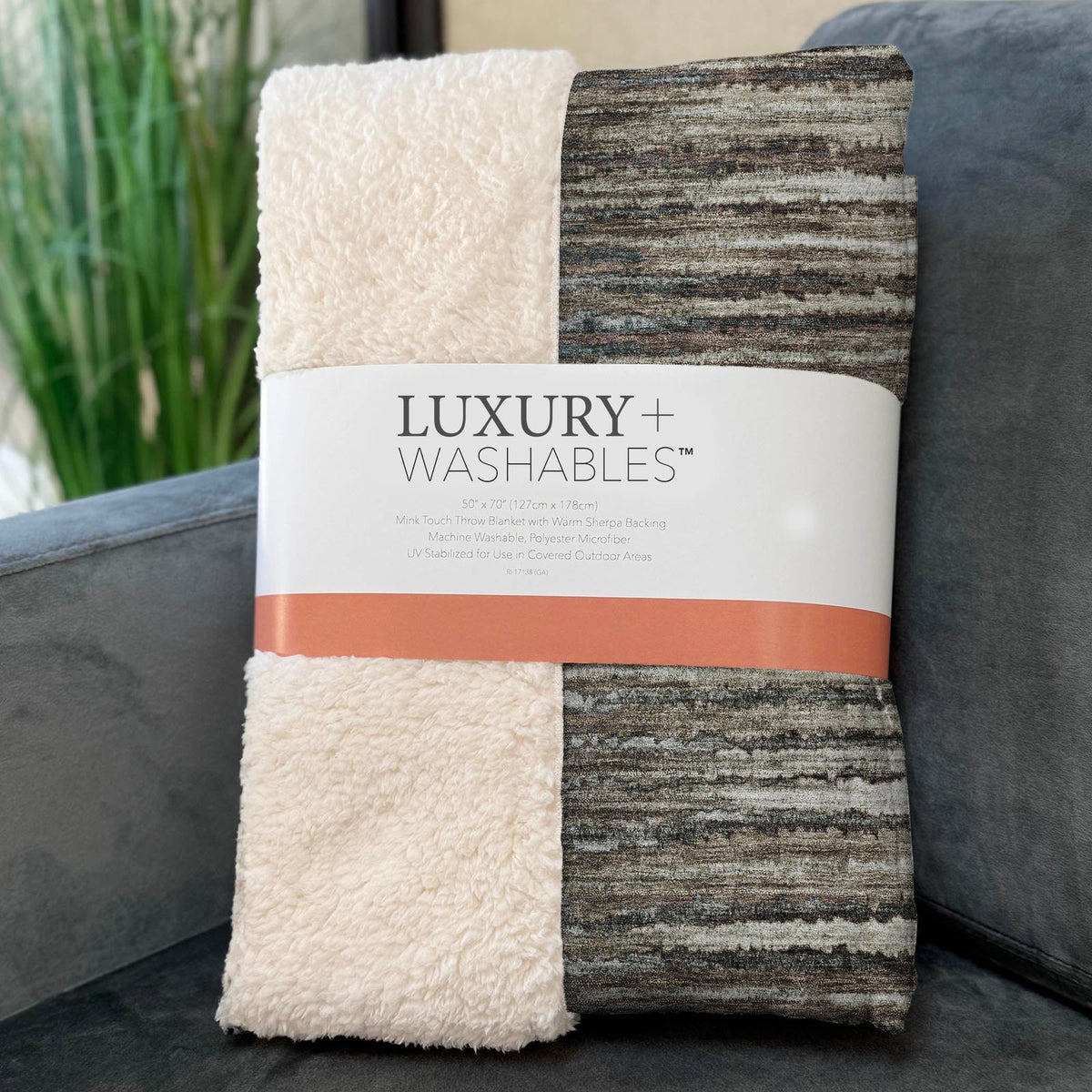 Pixel Weave Brown Washable Indoor-Outdoor Rug