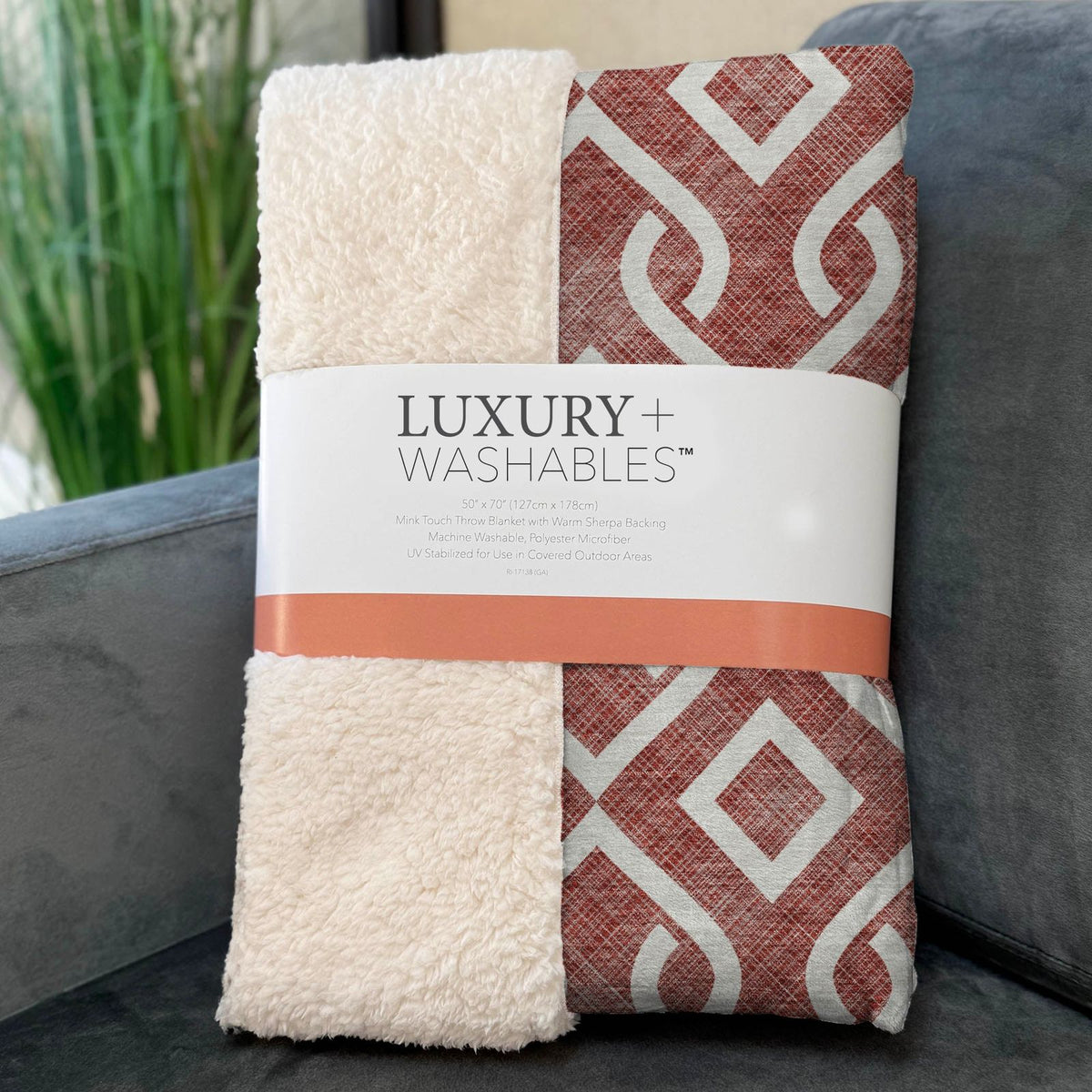 Offset Stripes Burgundy Washable Indoor-Outdoor Rug