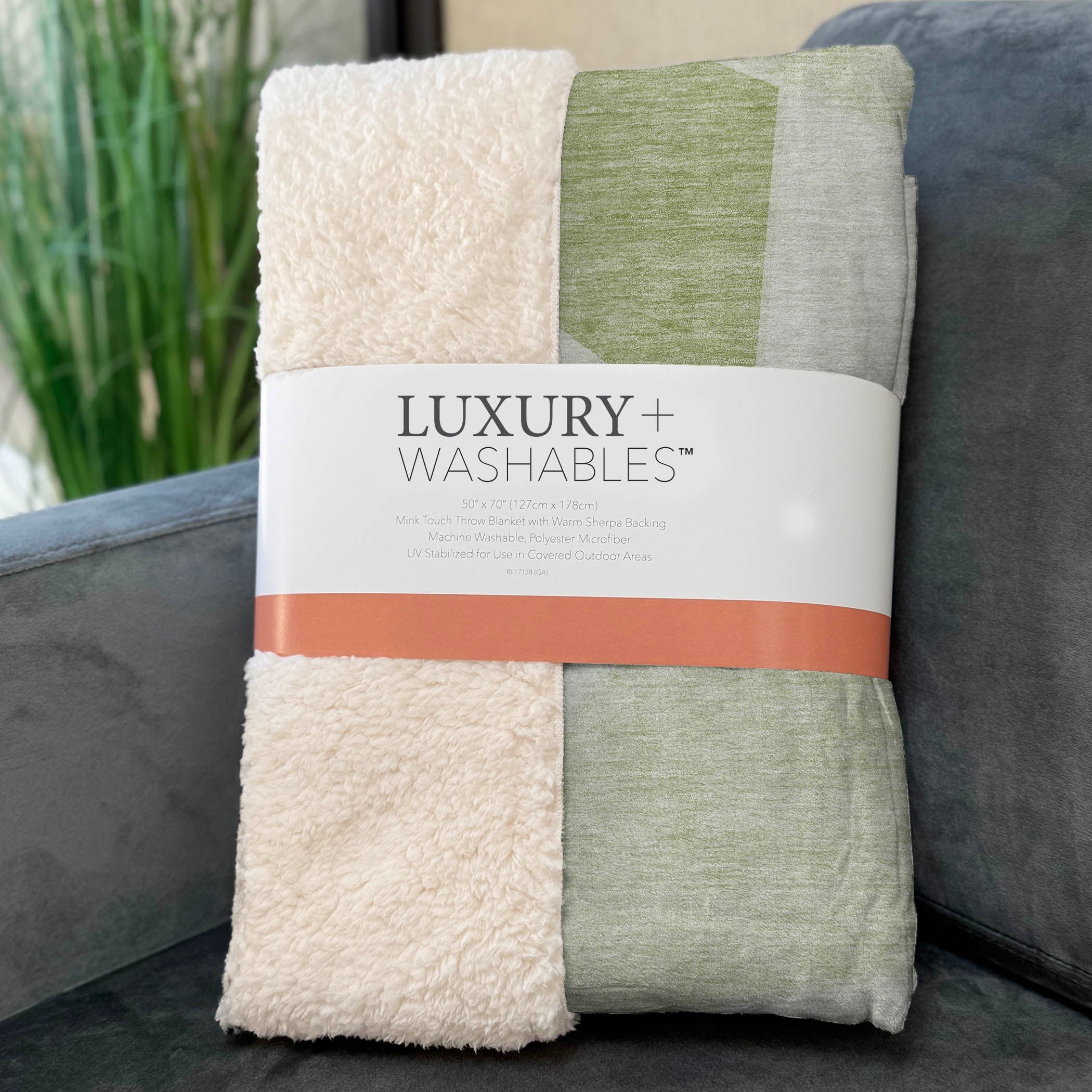 Addison Rugs Gentle Waves Aloe Washable Indoor-Outdoor Rug