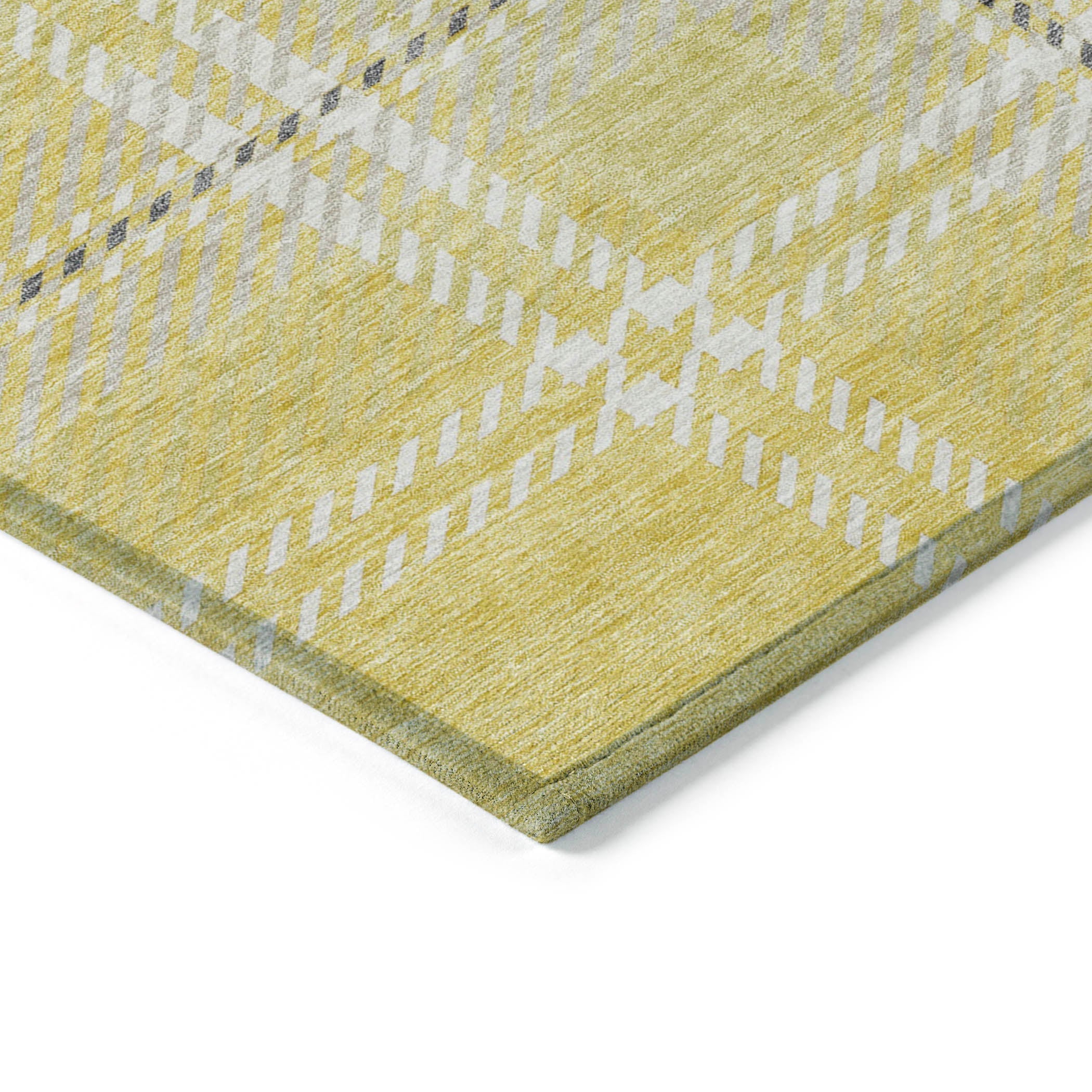 Spiral Whispers Gold Washable Indoor-Outdoor Rug