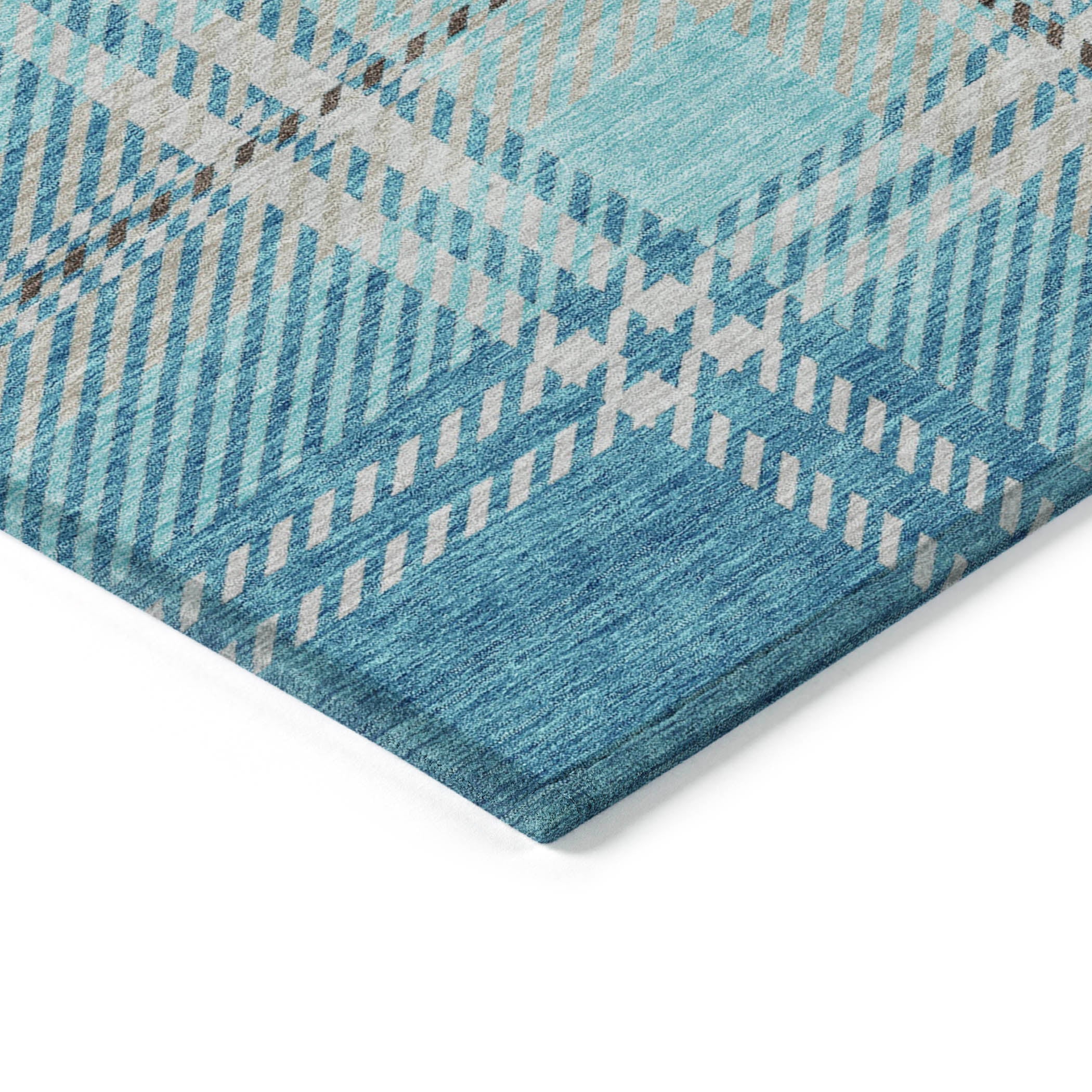 Spiral Whispers Teal Washable Indoor-Outdoor Rug
