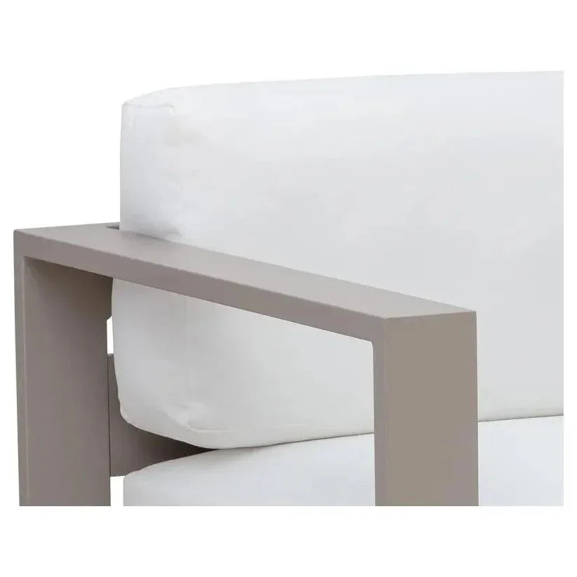 SUNPAN Tavira Contemporary Outdoor Lounge Chair