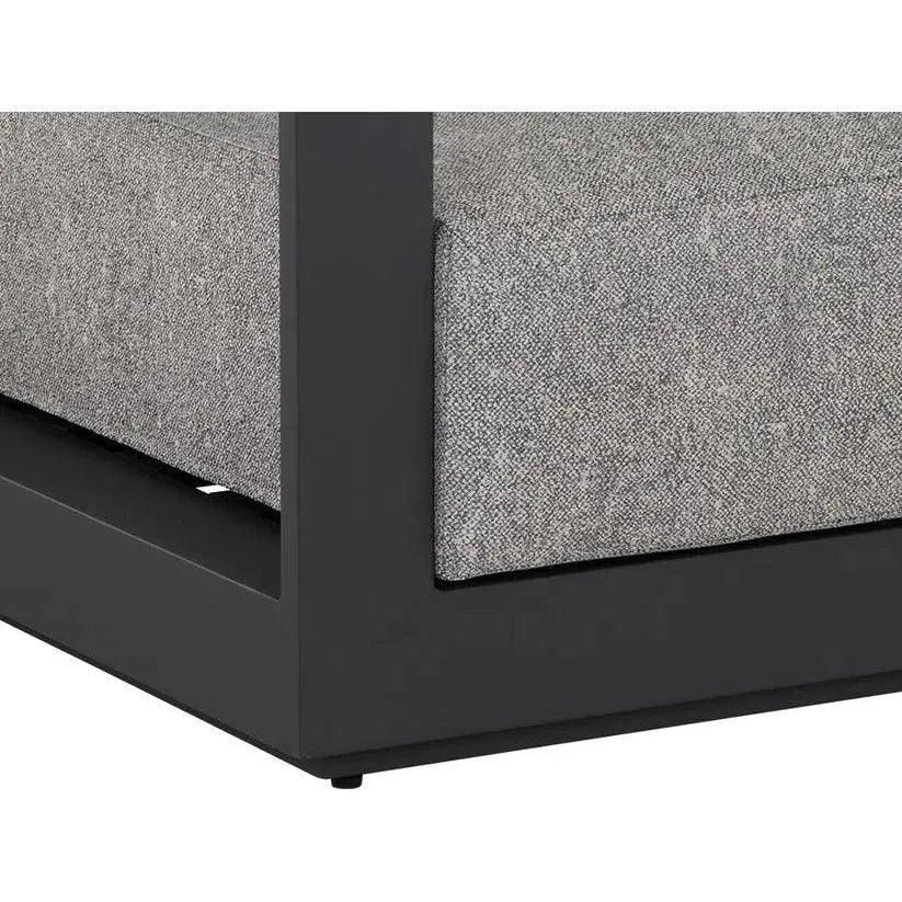 SUNPAN Tavira Contemporary Outdoor Lounge Chair