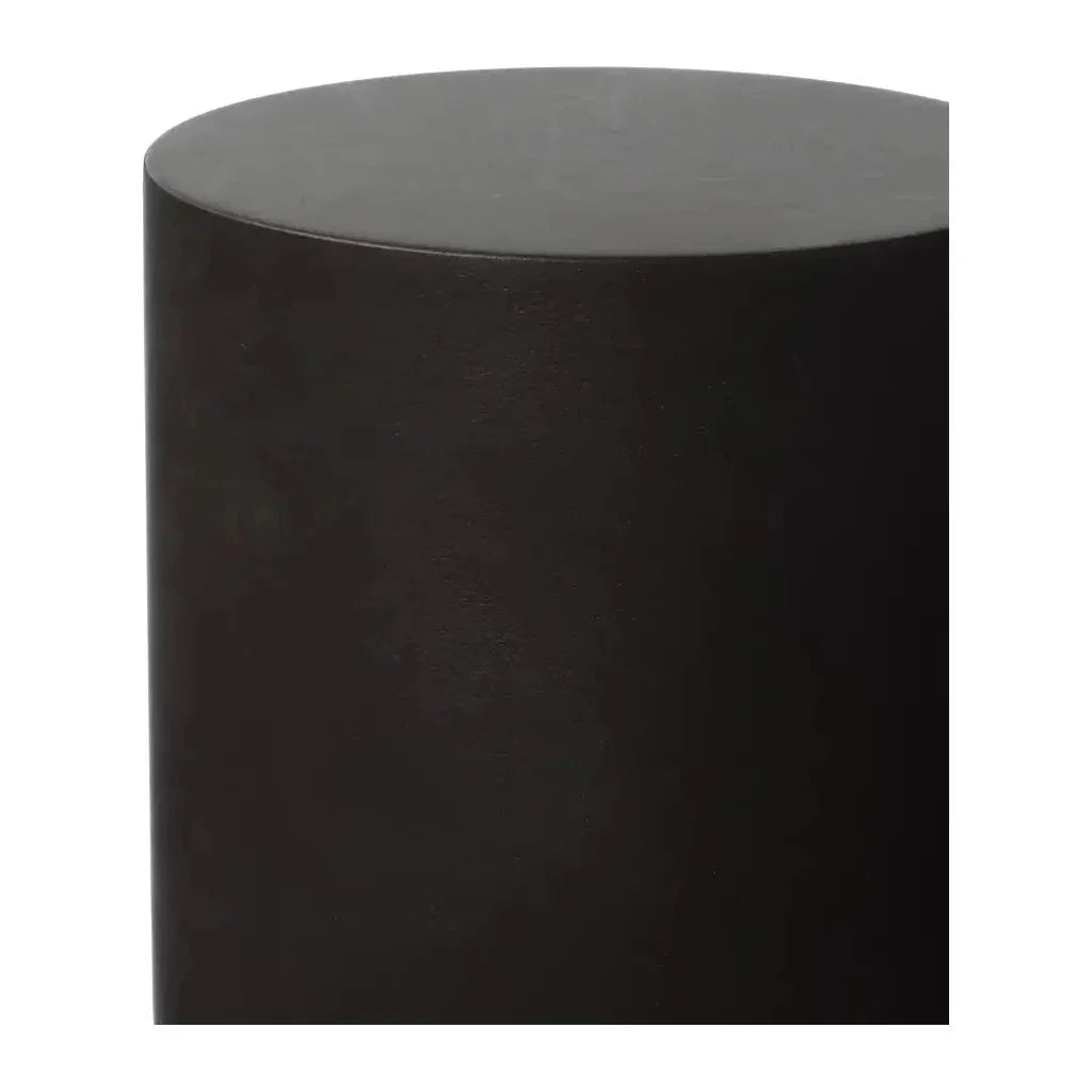 Urbia Una Concrete Made Outdoor Pedestal