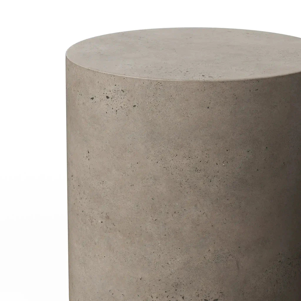 Una Concrete Made Outdoor Pedestal