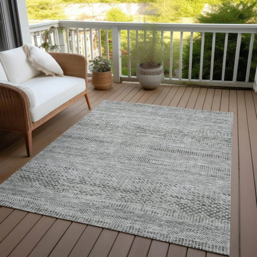 LOOMLAN Rugs Viviennea Gray Washable Indoor-Outdoor Rug