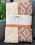 Offset Stripes Salmon Washable Indoor-Outdoor Rug