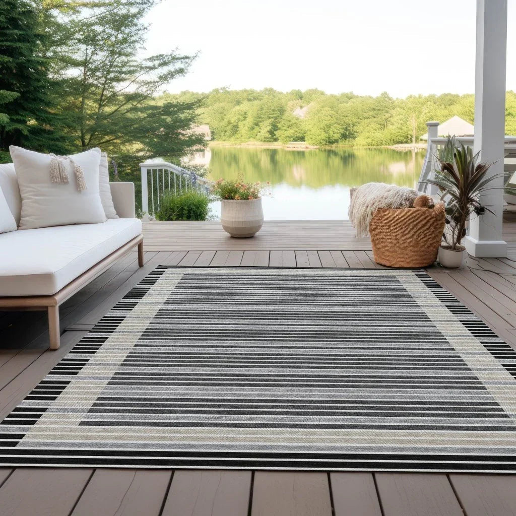 LOOMLAN Rugs Blazyn Black Washable Indoor-Outdoor Rug