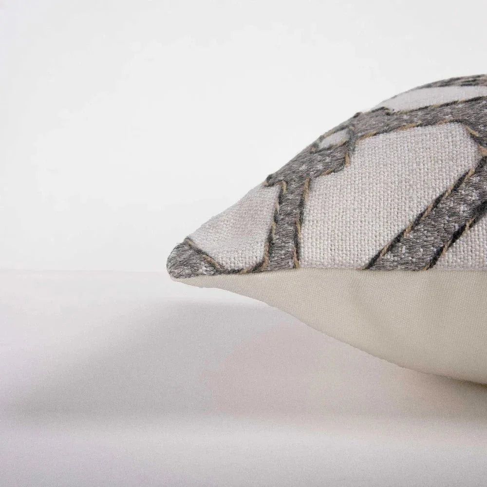 Danny Outdoor Lumbar Pillow - LOOMLAN - LOOMLAN - Outdoor Pillows