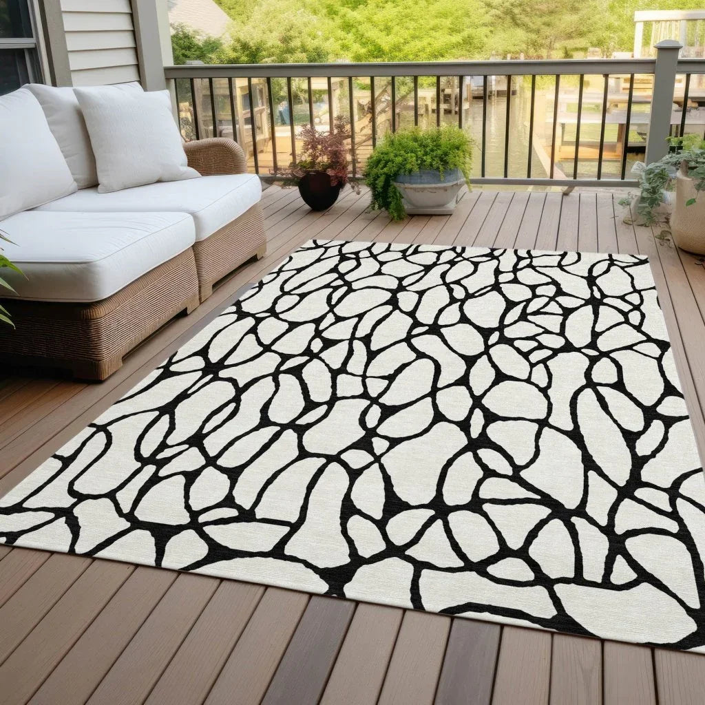 LOOMLAN Rugs Elowira Ivory Washable Indoor-Outdoor Rug