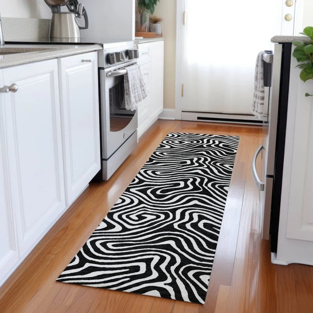 LOOMLAN Rugs Evalora Black Washable Indoor-Outdoor Rug