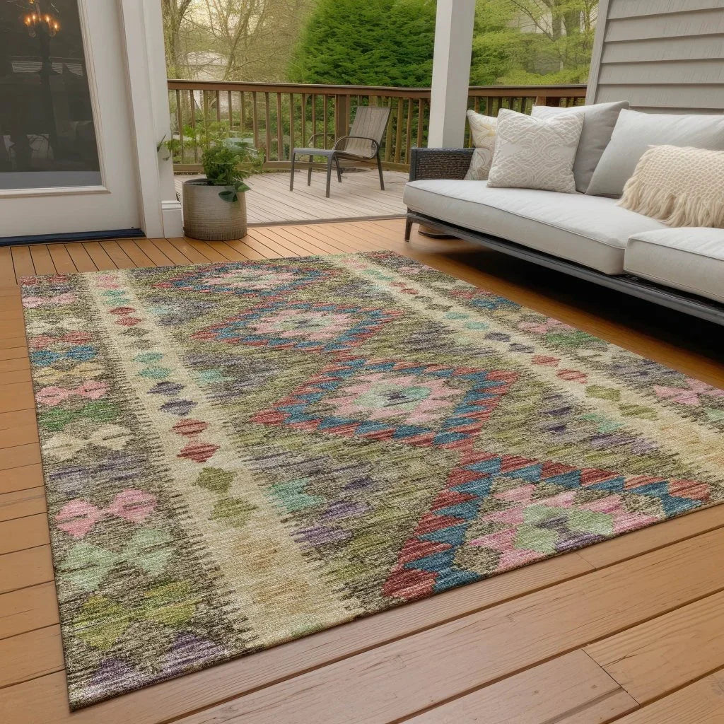 LOOMLAN Rugs Evynne Green Washable Indoor-Outdoor Rug