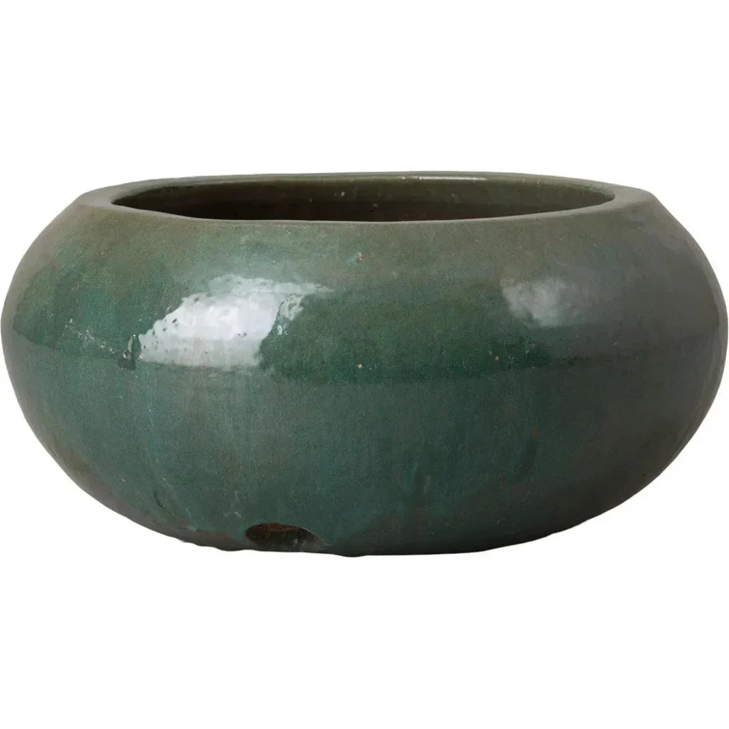 Emissary Hose Round Planter