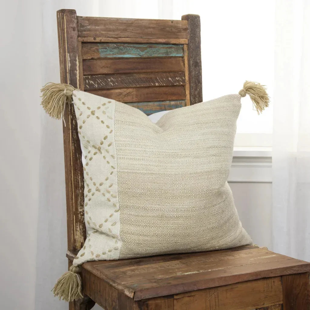 LOOMLAN Lois Outdoor Throw Pillow With Tassels