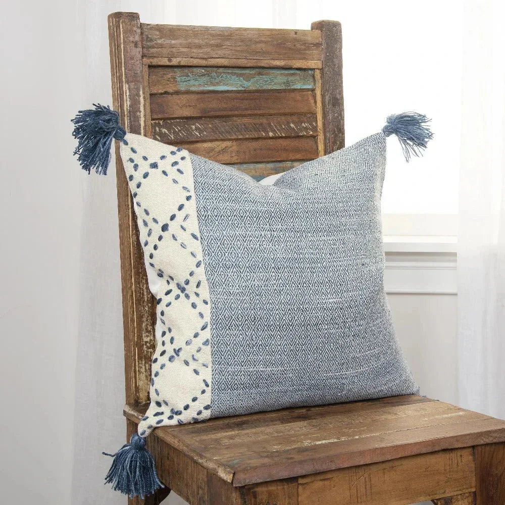 LOOMLAN Lois Outdoor Throw Pillow With Tassels