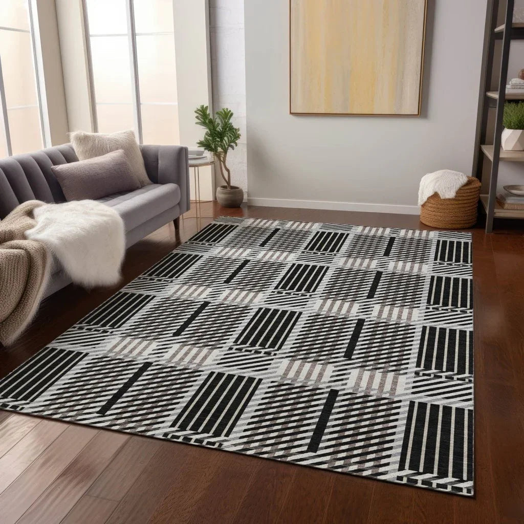 LOOMLAN Rugs Lunara Black Washable Indoor-Outdoor Rug