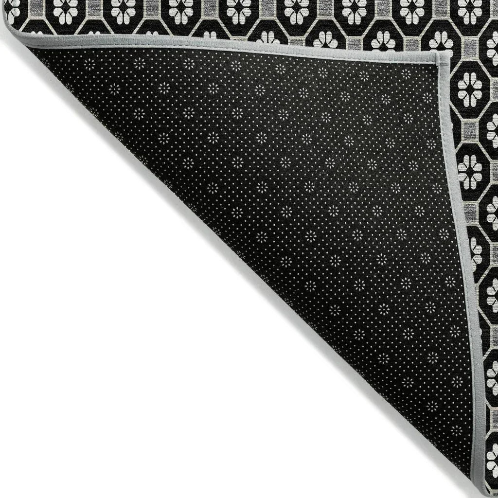 LOOMLAN Rugs Luthira Black Washable Indoor-Outdoor Rug