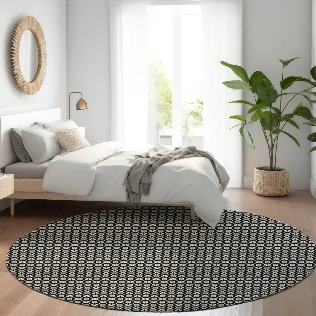 LOOMLAN Rugs Luthira Black Washable Indoor-Outdoor Rug