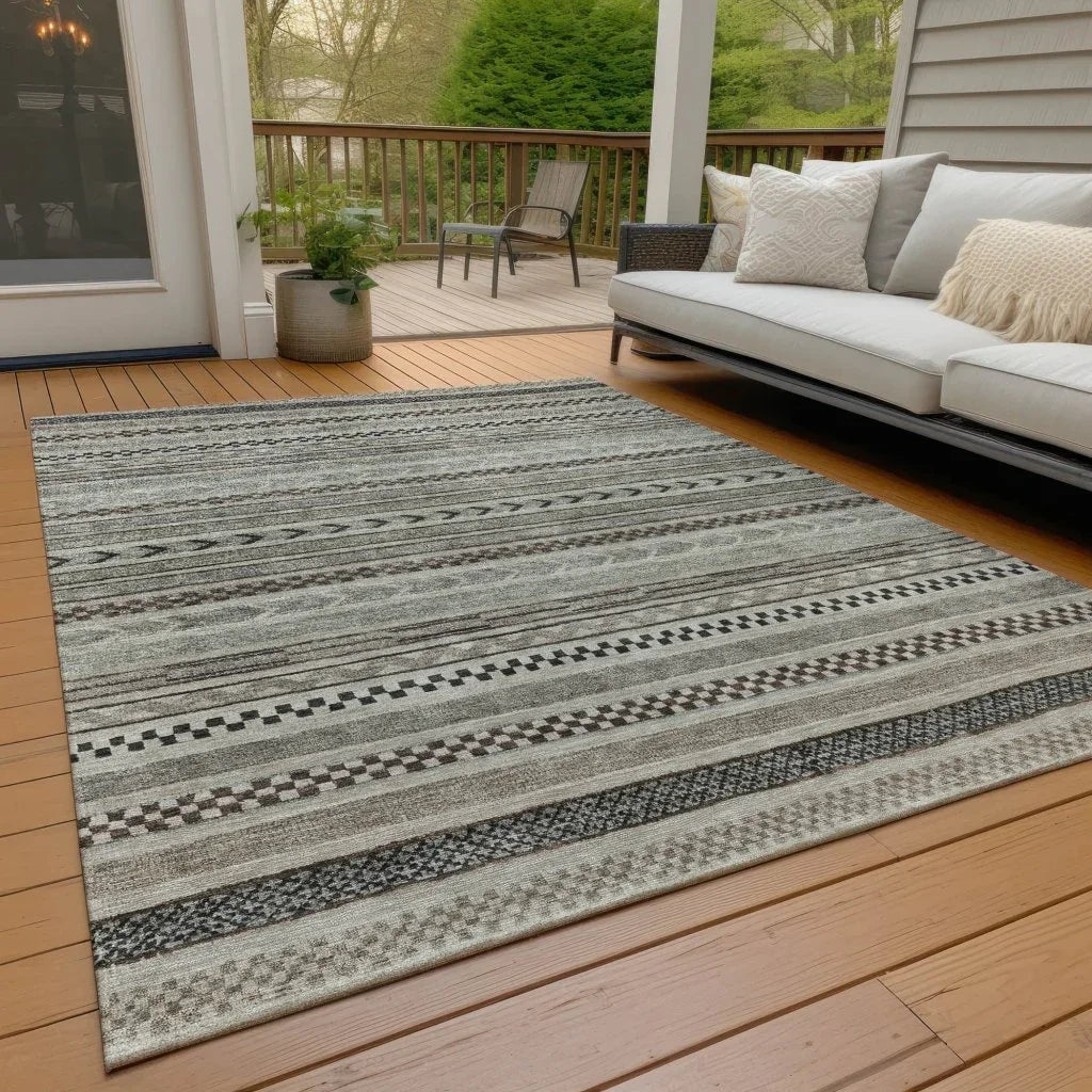 LOOMLAN Rugs Luthyra Brown Washable Indoor-Outdoor Rug