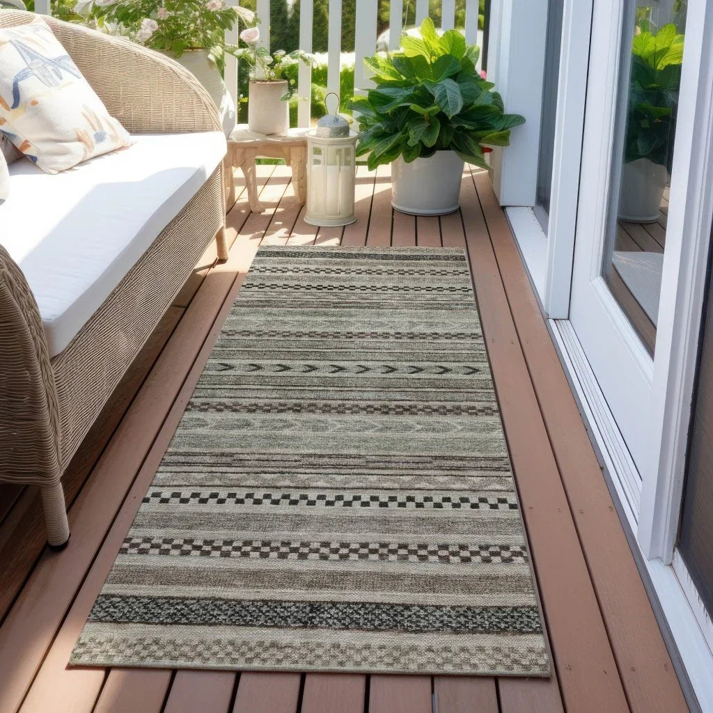 LOOMLAN Rugs Luthyra Brown Washable Indoor-Outdoor Rug