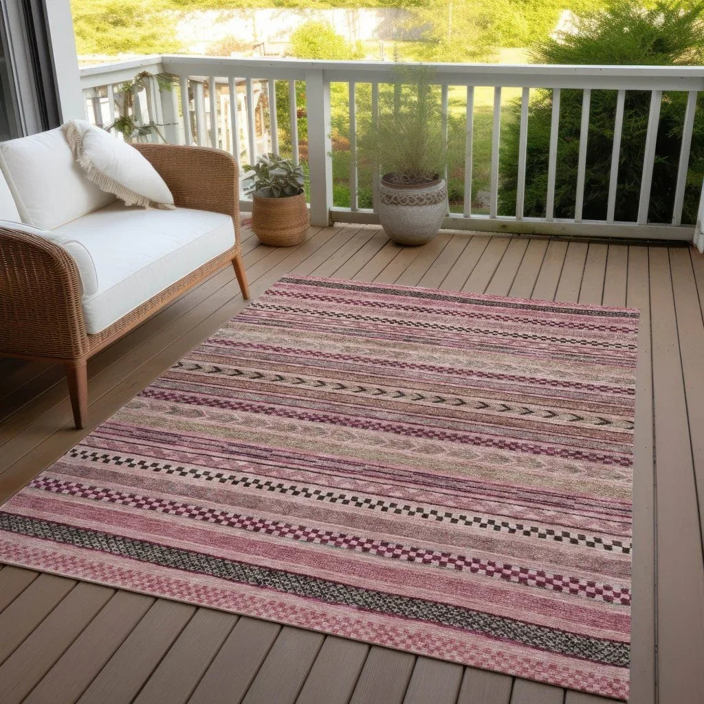 LOOMLAN Rugs Luthyra Pink Washable Indoor-Outdoor Rug