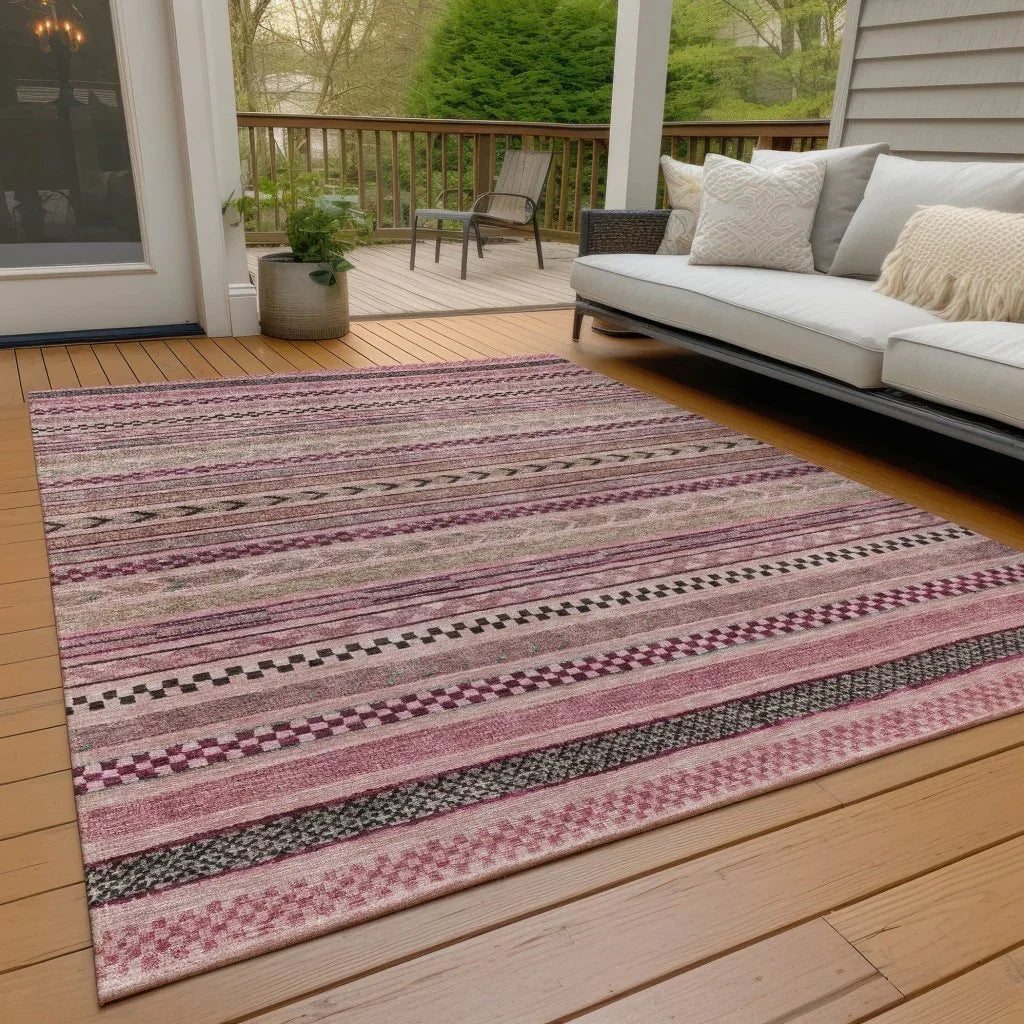 LOOMLAN Rugs Luthyra Pink Washable Indoor-Outdoor Rug