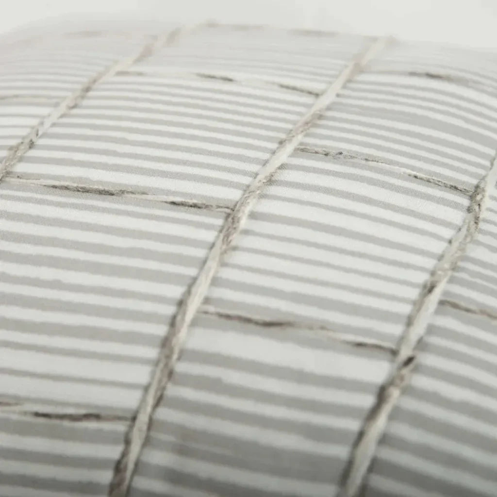 LOOMLAN May Striped Outdoor Throw Pillowss