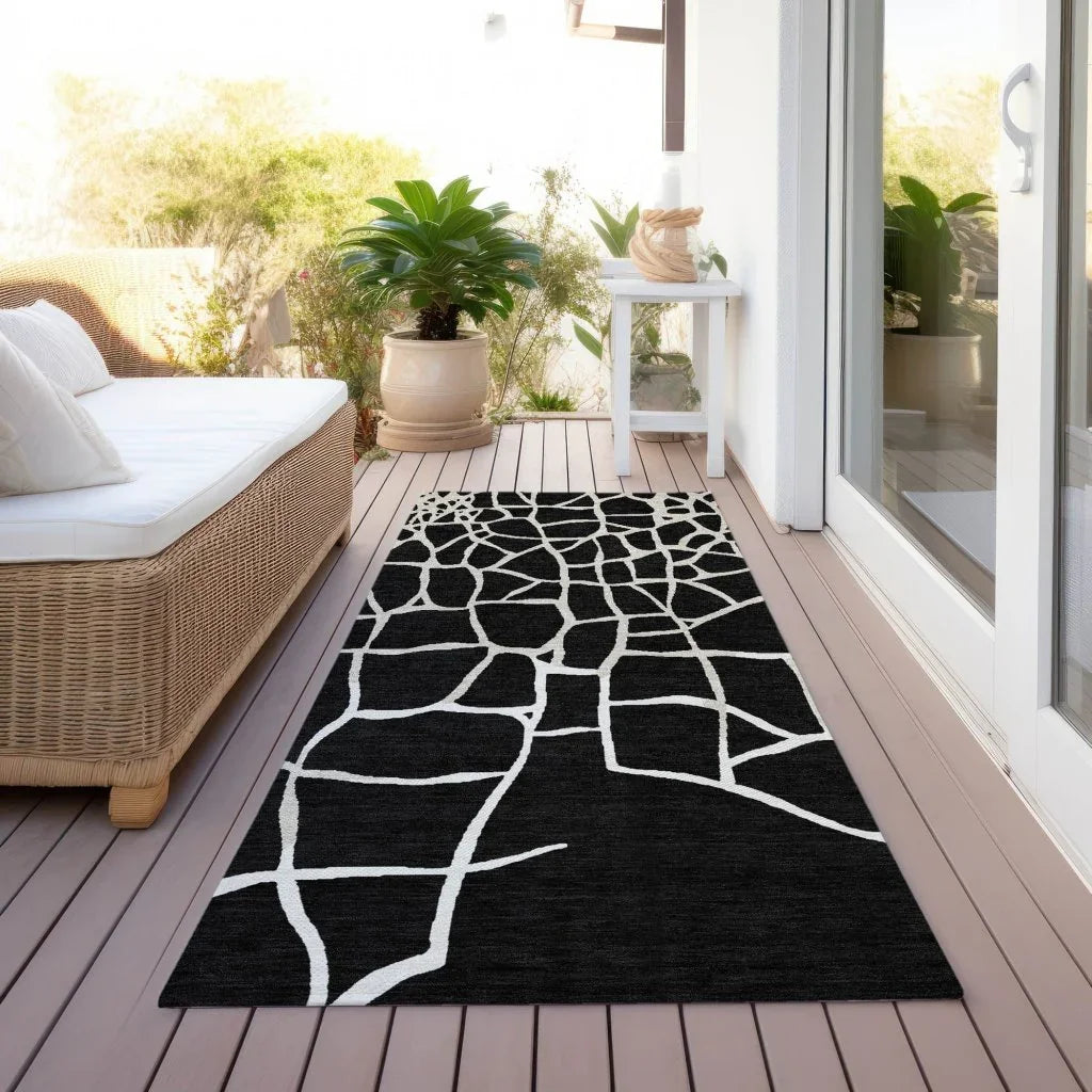 LOOMLAN Rugs Nazira Black Washable Indoor-Outdoor Rug