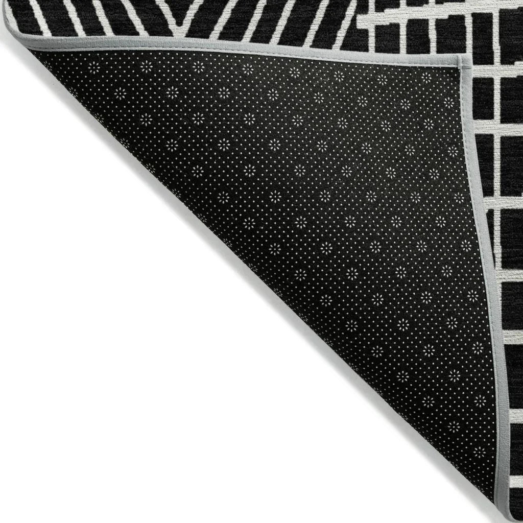 LOOMLAN Rugs Owen Black Washable Indoor-Outdoor Rug
