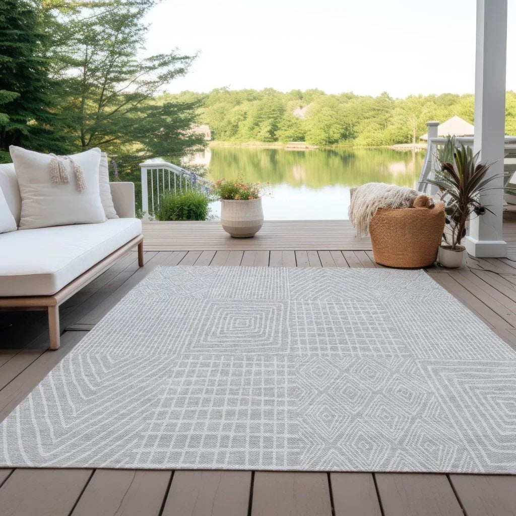 LOOMLAN Rugs Owen Silver Washable Indoor-Outdoor Rug