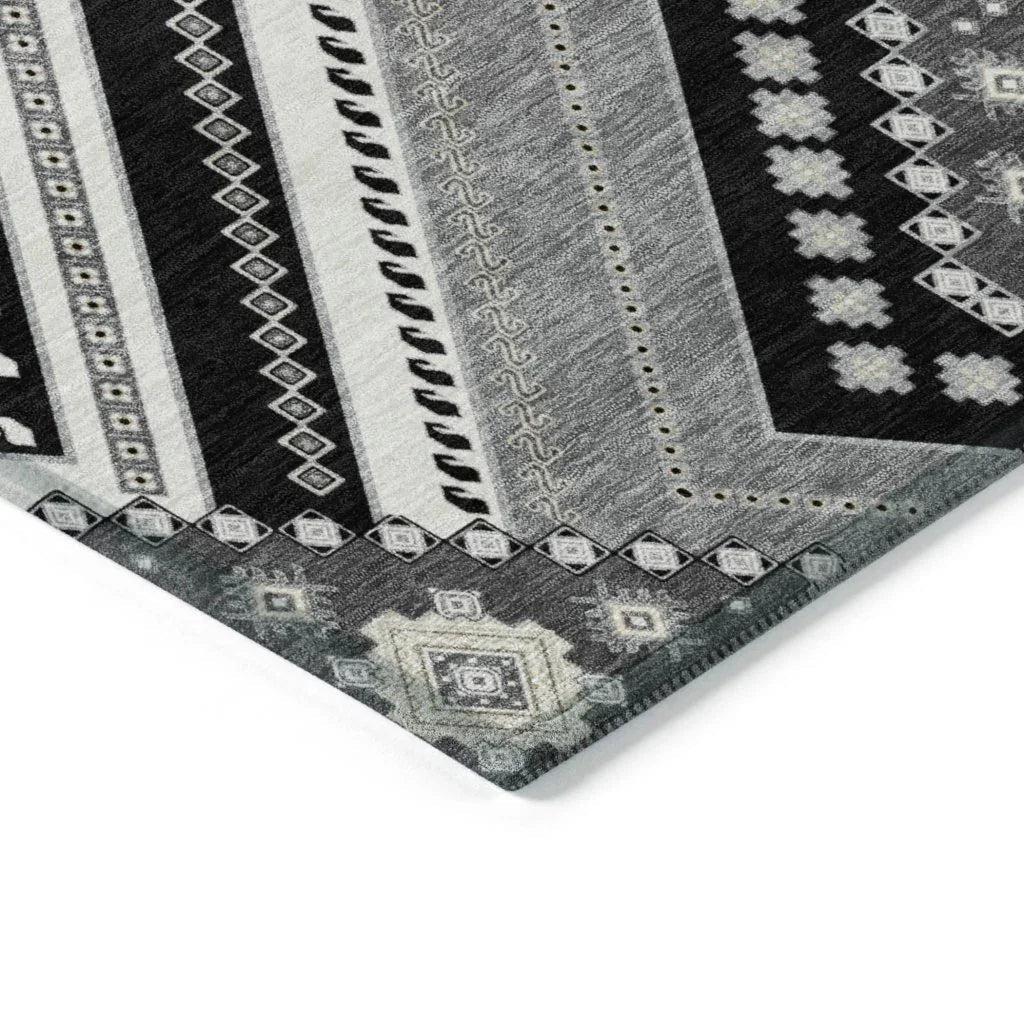 LOOMLAN Rugs Solene Black Washable Indoor-Outdoor Rug
