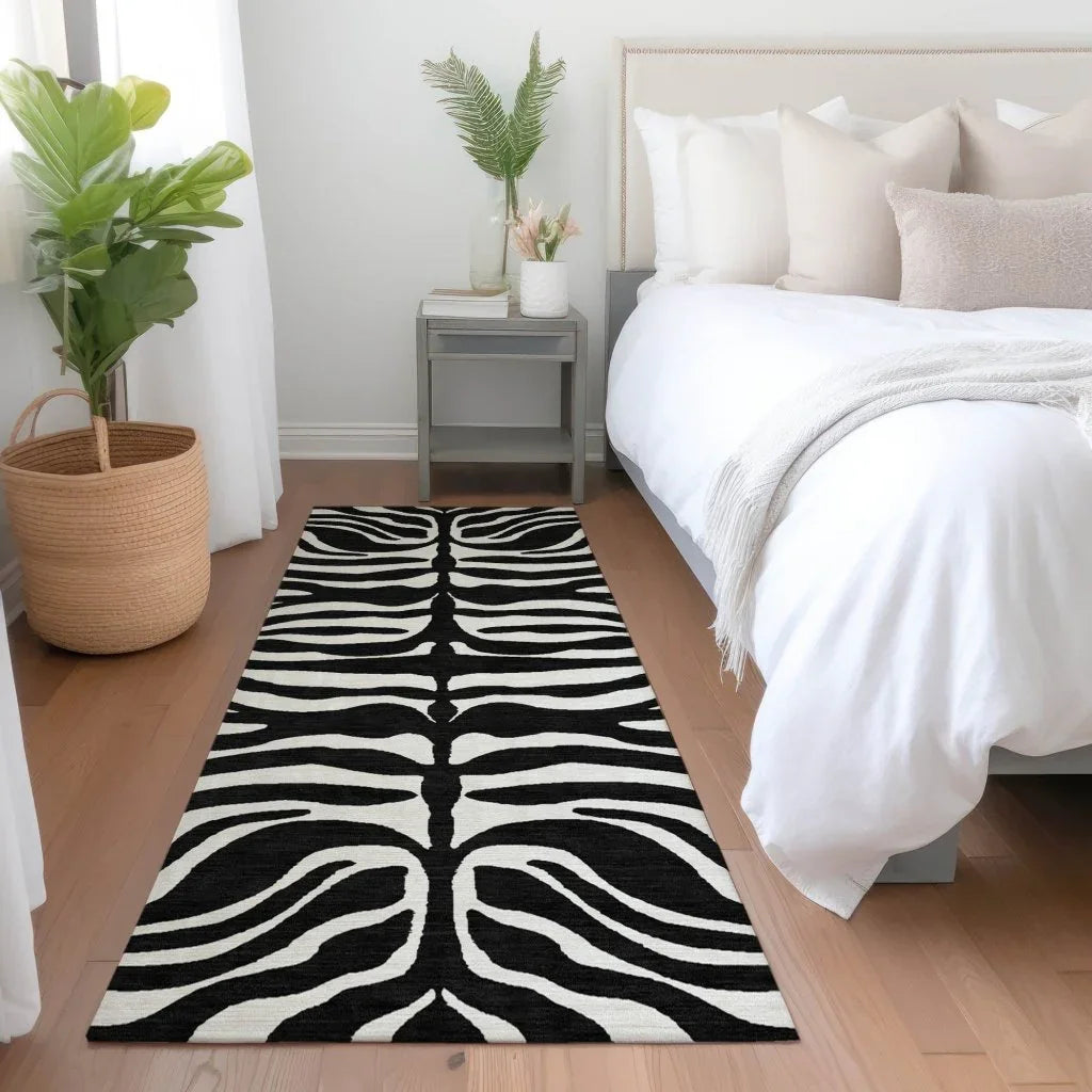 LOOMLAN Rugs Solstice Black Washable Indoor-Outdoor Rug