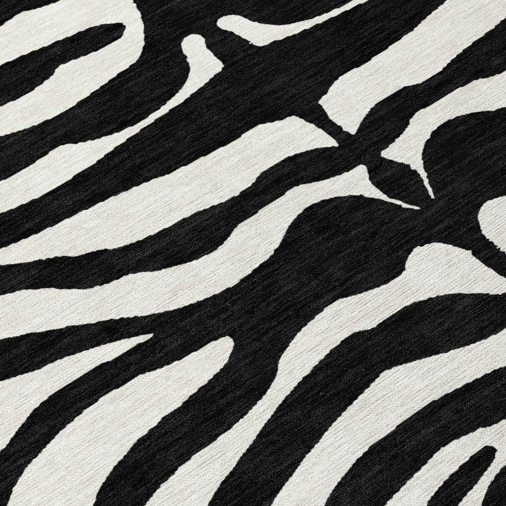 LOOMLAN Rugs Solstice Black Washable Indoor-Outdoor Rug