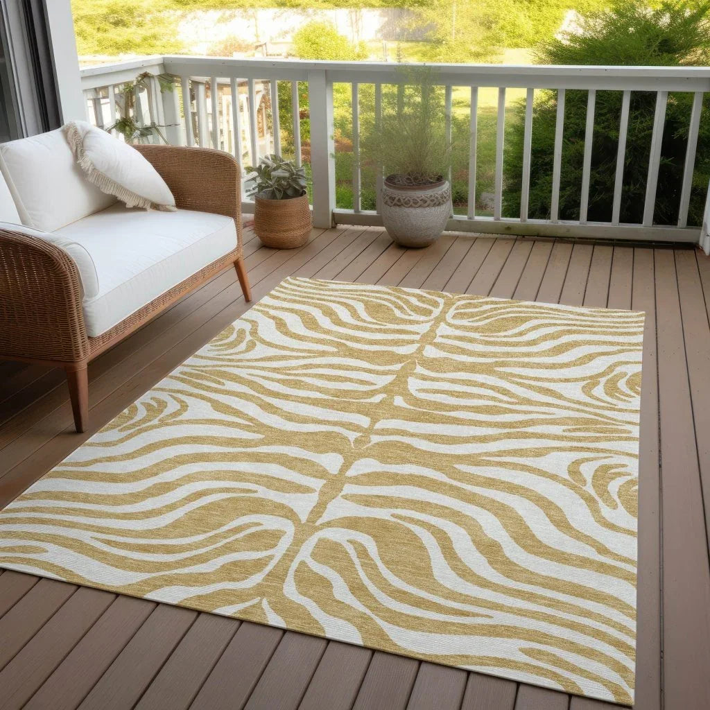 LOOMLAN Rugs Solstice Gold Washable Indoor-Outdoor Rug