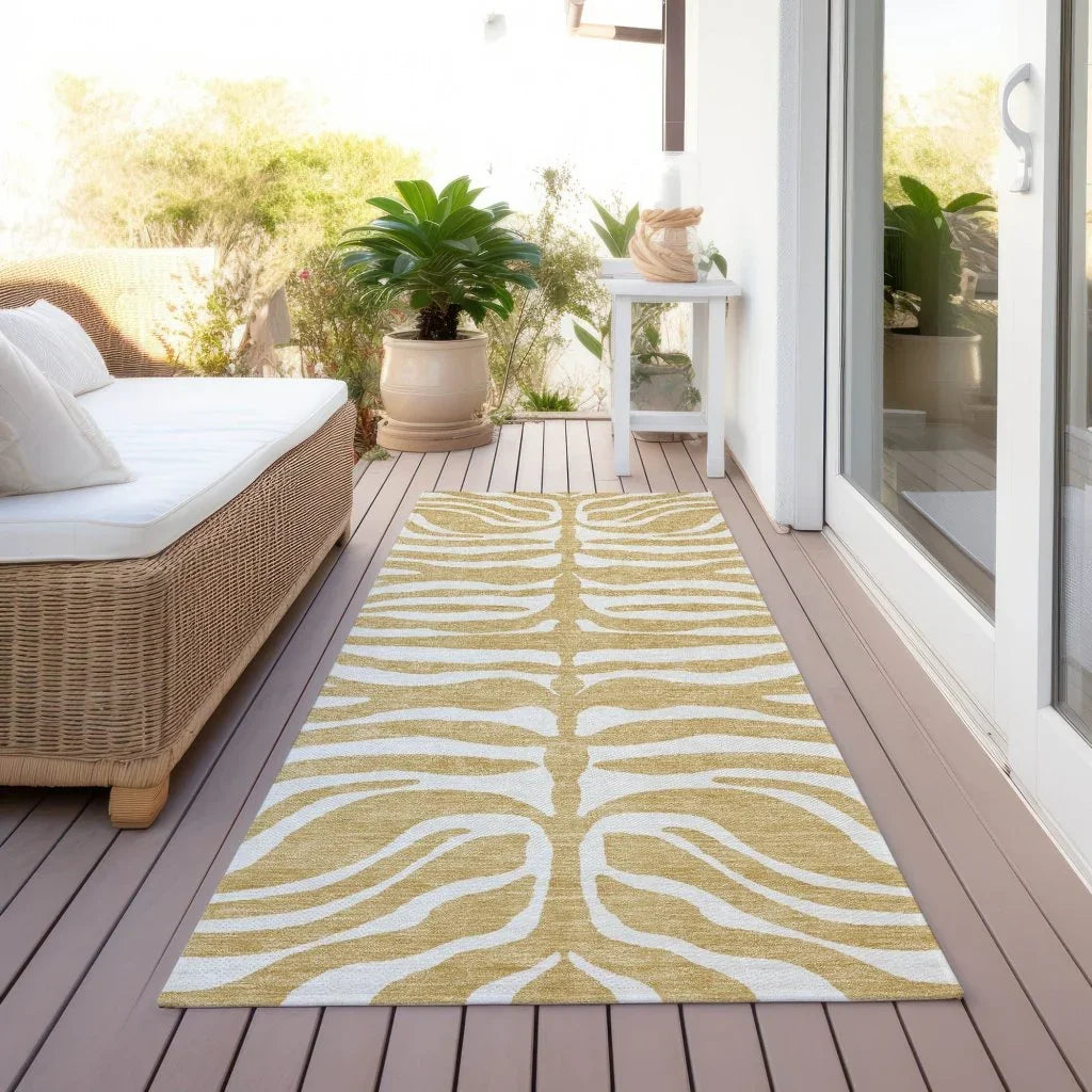 LOOMLAN Rugs Solstice Gold Washable Indoor-Outdoor Rug
