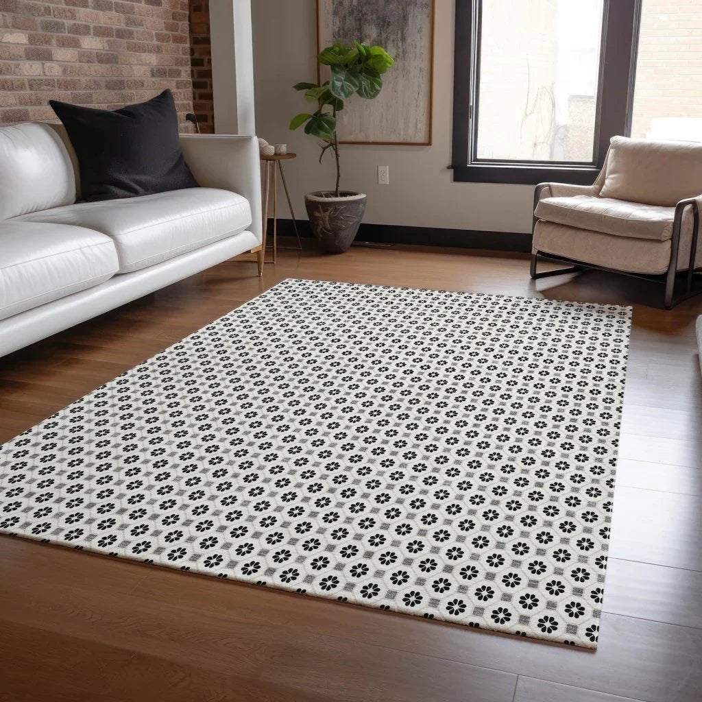 LOOMLAN Rugs Symara Ivory Washable Indoor-Outdoor Rug