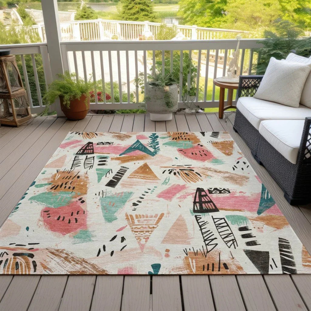 LOOMLAN Rugs Veldorah Ivory Washable Indoor-Outdoor Rug