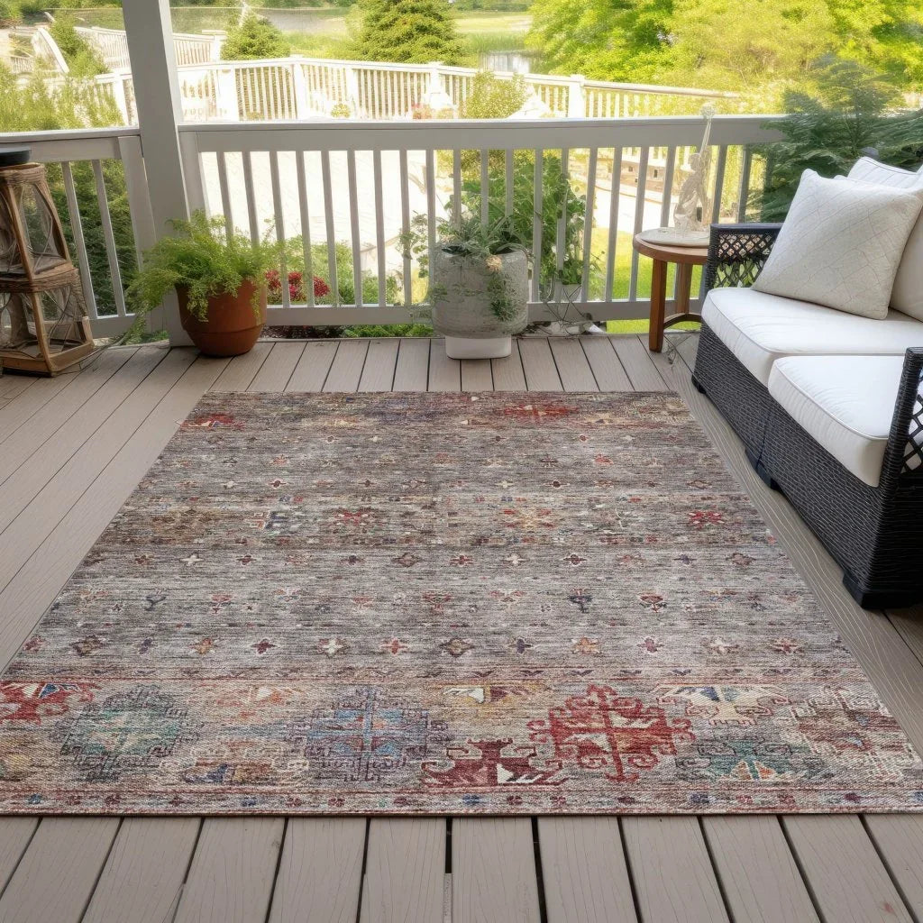 LOOMLAN Rugs Yaniqa Gray Washable Indoor-Outdoor Rug