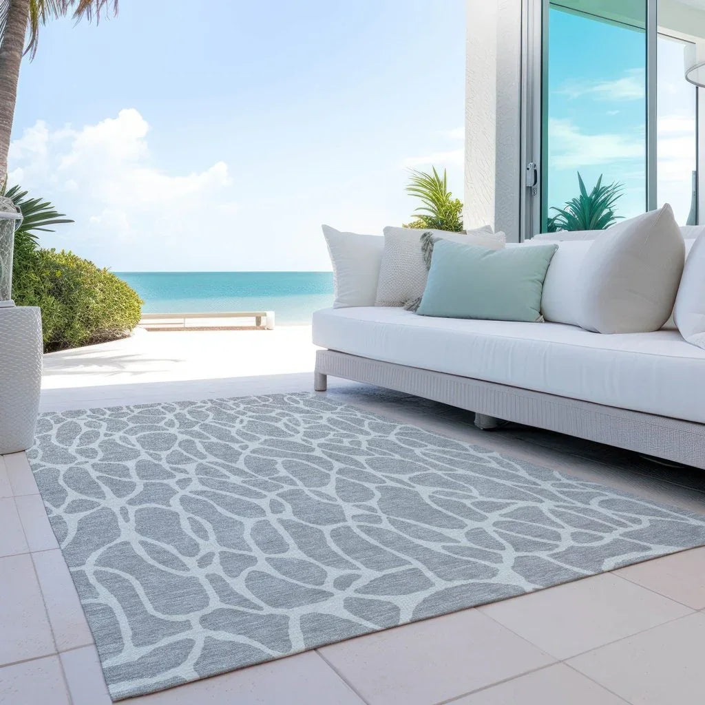 LOOMLAN Rugs Zarelia Silver Washable Indoor-Outdoor Rug