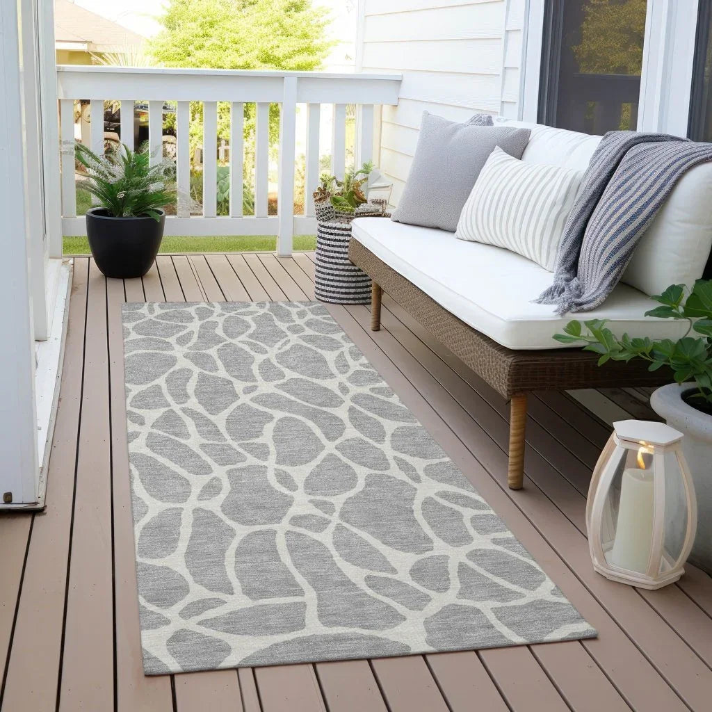 LOOMLAN Rugs Zarelia Silver Washable Indoor-Outdoor Rug