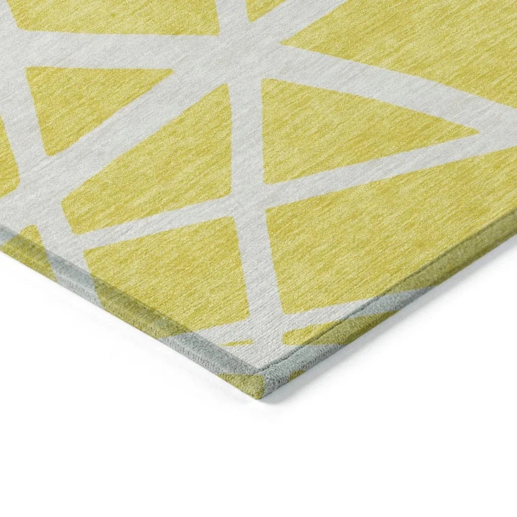 LOOMLAN Rugs Zephina Yellow Washable Indoor-Outdoor Rug
