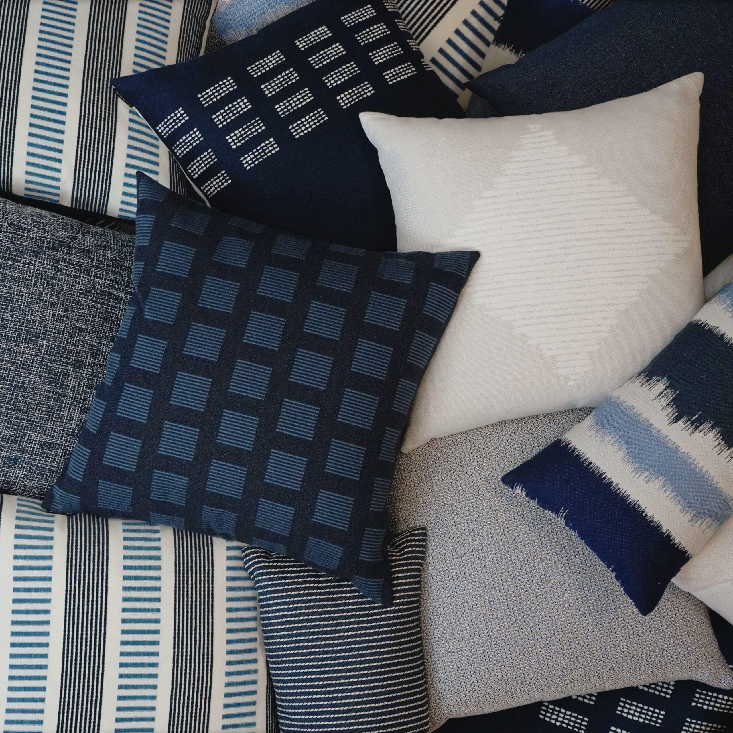 LOOMLAN Outdoor - Outdoor Awaken Pillow - Indigo - Outdoor Pillows