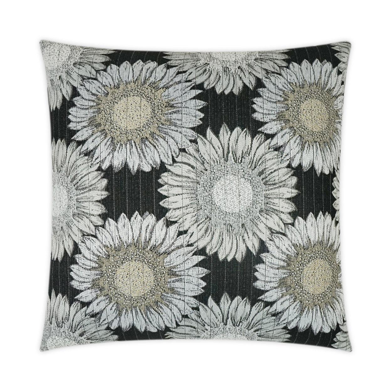 LOOMLAN Outdoor - Outdoor Daisy Chain Pillow - Black - Outdoor Pillows