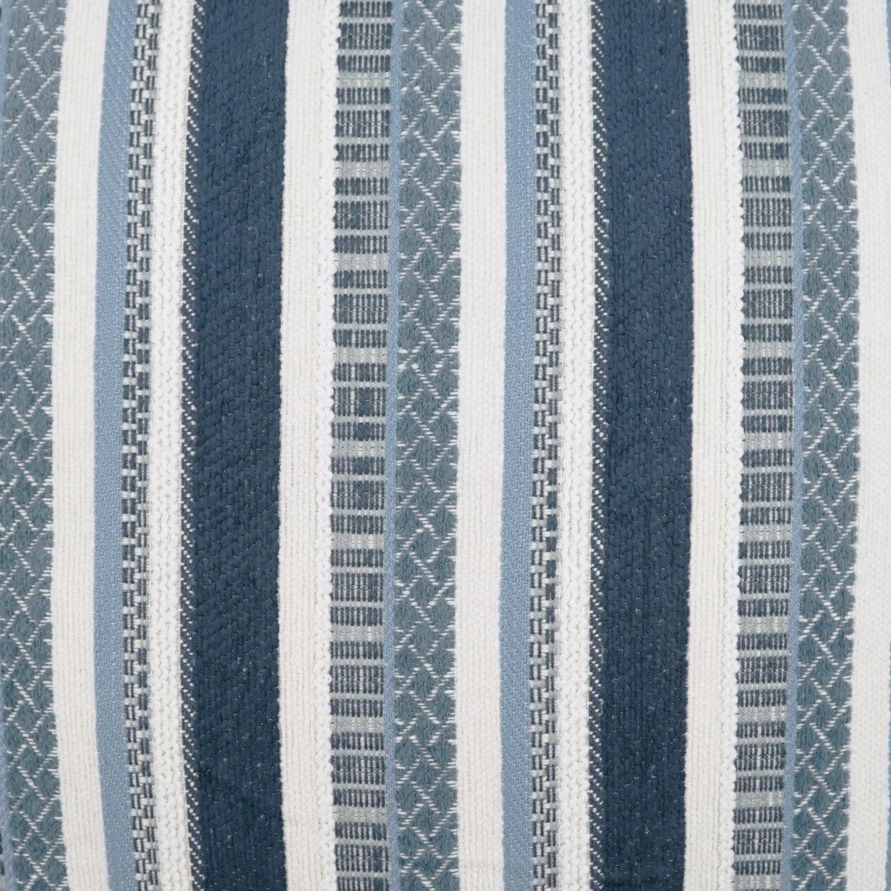 LOOMLAN Outdoor - Outdoor Oriana Pillow - Indigo - Outdoor Pillows
